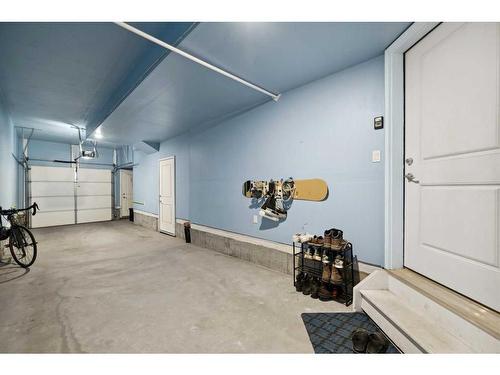 143-301 Redstone Boulevard Ne, Calgary, AB - Indoor Photo Showing Garage