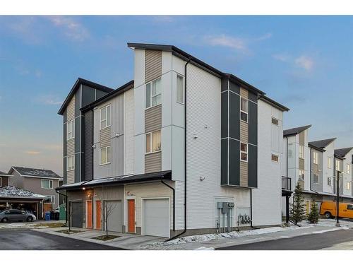 143-301 Redstone Boulevard Ne, Calgary, AB - Outdoor