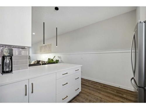 143-301 Redstone Boulevard Ne, Calgary, AB - Indoor Photo Showing Kitchen