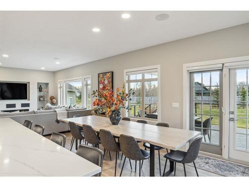 354015 Meridian Street, Rural Foothills County, AB - Indoor Photo Showing Dining Room