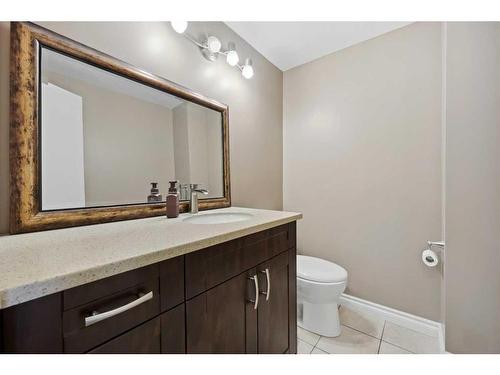 56 Woodfern Way Sw, Calgary, AB - Indoor Photo Showing Bathroom