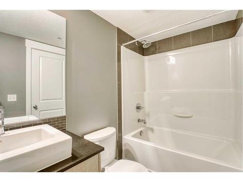 1302-240 Skyview Ranch Road Ne, Calgary, AB - Indoor Photo Showing Bathroom