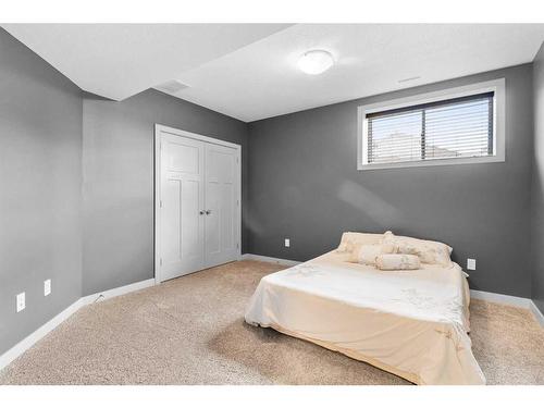 2 Violet Close, Olds, AB - Indoor Photo Showing Bedroom