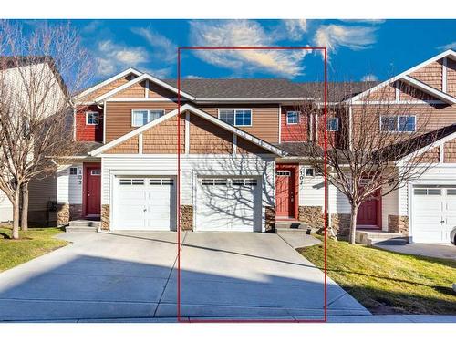 107 Pantego Lane Nw, Calgary, AB - Outdoor