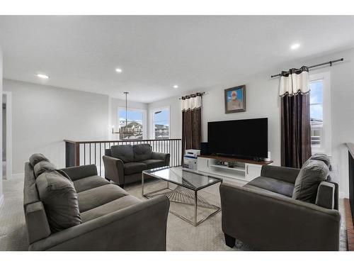 29 South Shore Manor, Chestermere, AB - Indoor Photo Showing Living Room