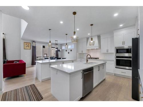 29 South Shore Manor, Chestermere, AB - Indoor Photo Showing Kitchen With Upgraded Kitchen