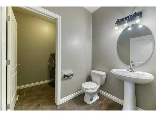 144 Cove Rise, Chestermere, AB - Indoor Photo Showing Bathroom