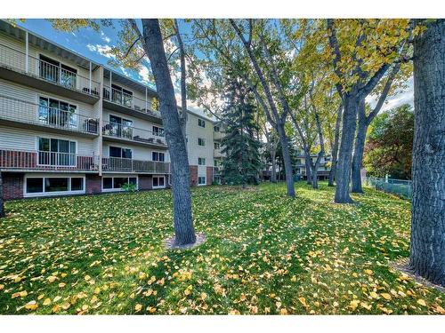 107-3420 50 Street Nw, Calgary, AB 