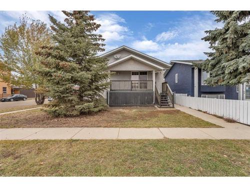 202 2 Avenue East, Hanna, AB - Outdoor