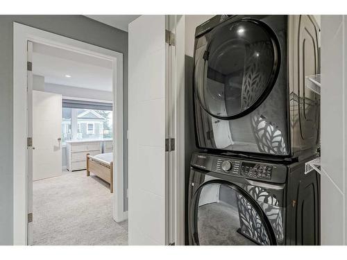 2-2605 15 Street Sw, Calgary, AB - Indoor Photo Showing Laundry Room