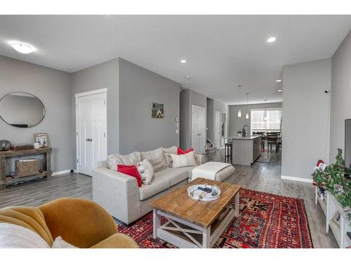 13 Willow Green Way, Cochrane, AB - Indoor Photo Showing Living Room