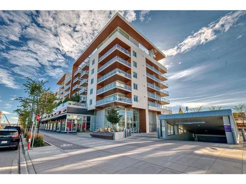 313-8445 Broadcast Avenue Sw, Calgary, AB - Outdoor With Balcony