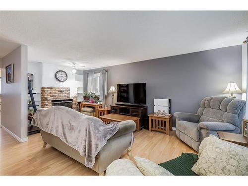 11 Whitewood Bay Ne, Calgary, AB - Indoor Photo Showing Living Room