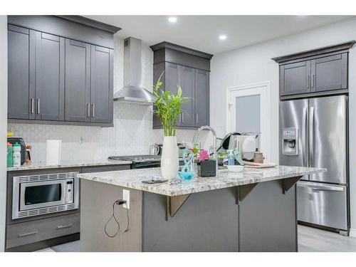 673 Corner Meadows Way Ne, Calgary, AB - Indoor Photo Showing Kitchen With Stainless Steel Kitchen With Upgraded Kitchen