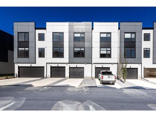 137 19Th Avenue Se, Calgary, AB - Outdoor With Facade