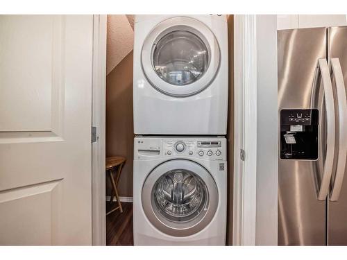 103-6550 Old Banff Coach Road Sw, Calgary, AB - Indoor Photo Showing Laundry Room