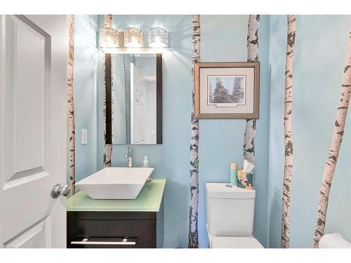 228 Chaparral Circle Se, Calgary, AB - Indoor Photo Showing Bathroom