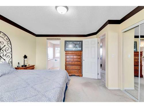 228 Chaparral Circle Se, Calgary, AB - Indoor Photo Showing Bedroom