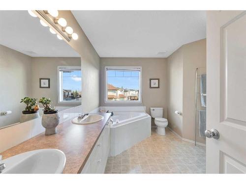 228 Chaparral Circle Se, Calgary, AB - Indoor Photo Showing Bathroom