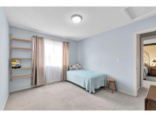 228 Chaparral Circle Se, Calgary, AB - Indoor Photo Showing Bedroom