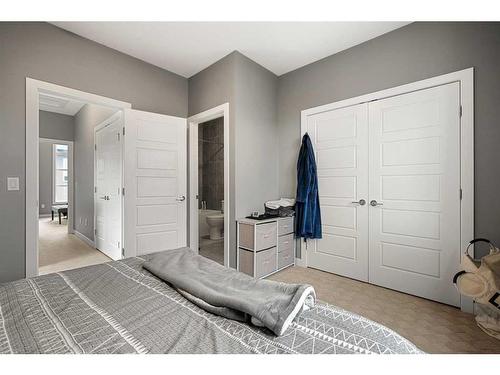 3-1930 26A Street Sw, Calgary, AB - Indoor Photo Showing Bedroom