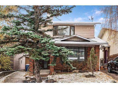 11 Coach Manor Rise Sw, Calgary, AB - Outdoor