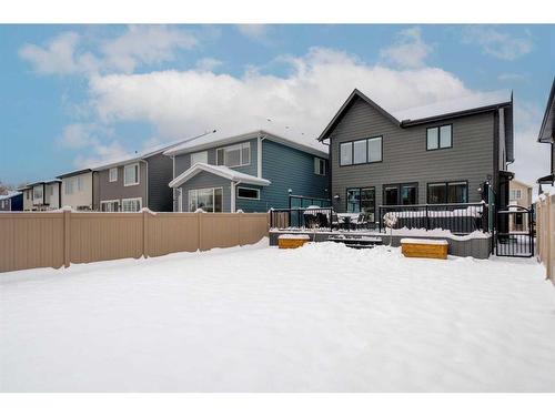 42 Westmore Park Sw, Calgary, AB - Outdoor