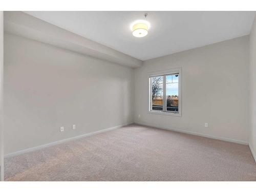 129-52 Cranfield Link Se, Calgary, AB - Indoor Photo Showing Other Room