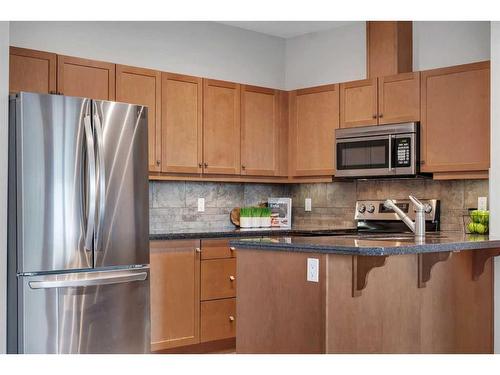 129-52 Cranfield Link Se, Calgary, AB - Indoor Photo Showing Kitchen