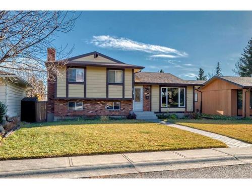 6112 Thornaby Way Nw, Calgary, AB - Outdoor With Facade