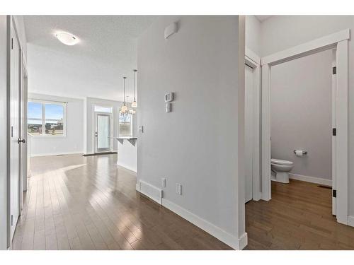 10 Nolanfield Road Nw, Calgary, AB - Indoor Photo Showing Other Room