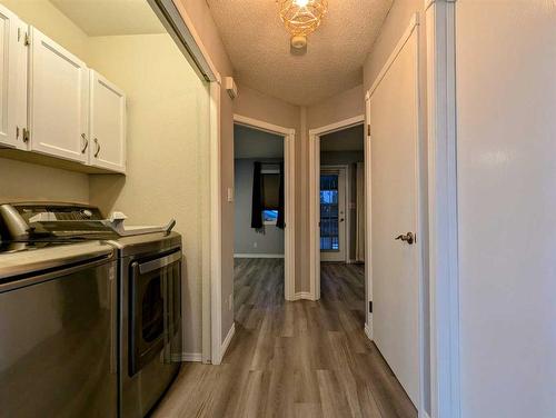 5411 Silverthorn Road, Olds, AB - Indoor Photo Showing Laundry Room