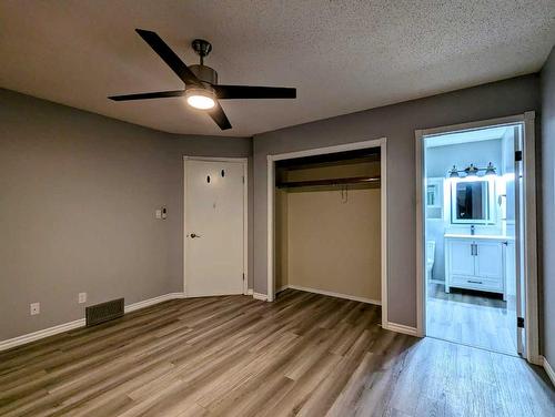 5411 Silverthorn Road, Olds, AB - Indoor Photo Showing Other Room