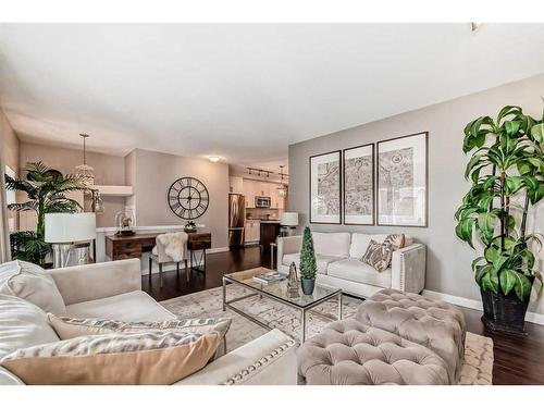 146 Auburn Meadows Walk Se, Calgary, AB - Indoor Photo Showing Living Room