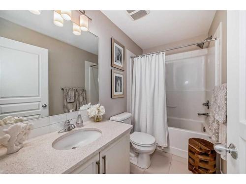 146 Auburn Meadows Walk Se, Calgary, AB - Indoor Photo Showing Bathroom