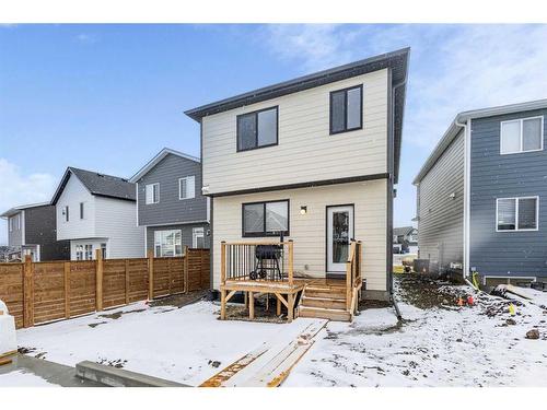 20 Royston Walk Nw, Calgary, AB - Outdoor