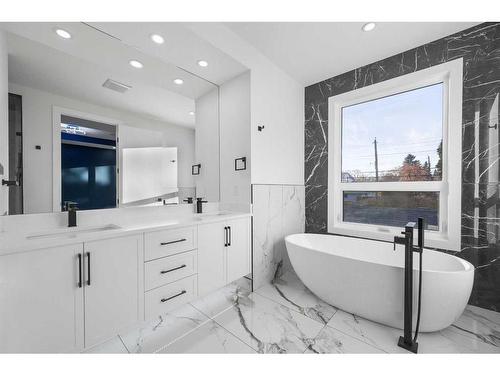 109 Hartford Road Nw, Calgary, AB - Indoor Photo Showing Bathroom