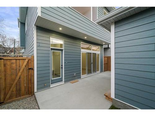 109 Hartford Road Nw, Calgary, AB - Outdoor With Exterior