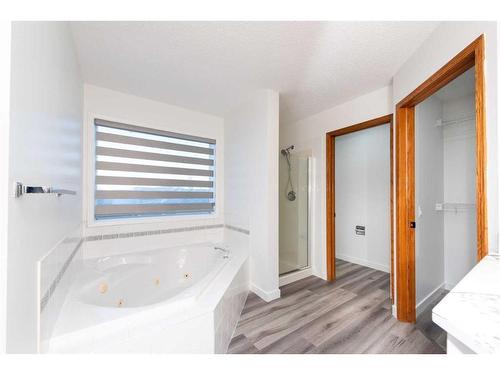 12739 Coventry Hills Way Ne, Calgary, AB - Indoor Photo Showing Bathroom