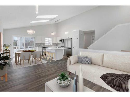 55 Willowbrook Crescent Nw, Airdrie, AB - Indoor Photo Showing Living Room