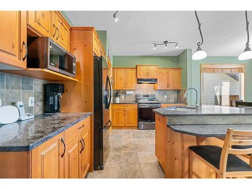 36 Brightonstone Gardens Se, Calgary, AB - Indoor Photo Showing Kitchen