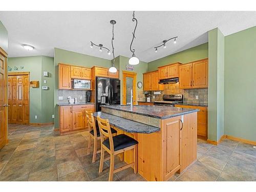 36 Brightonstone Gardens Se, Calgary, AB - Indoor Photo Showing Kitchen