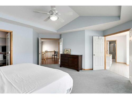 12 Arbour Glen Green Nw, Calgary, AB - Indoor Photo Showing Bedroom