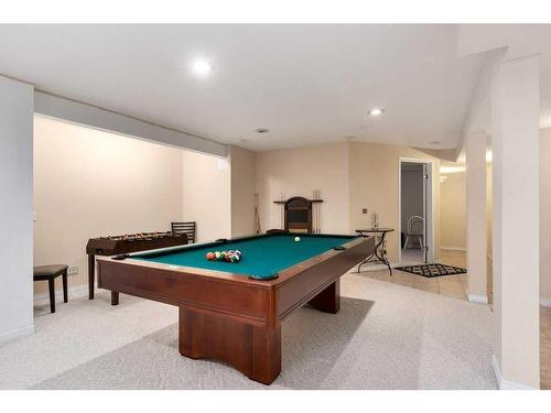 12 Arbour Glen Green Nw, Calgary, AB - Indoor Photo Showing Other Room