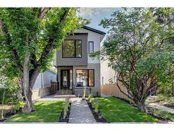 2309 21 Avenue SW Calgary, AB T2T 0P4