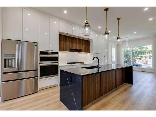 2309 21 Avenue Sw, Calgary, AB - Indoor Photo Showing Kitchen With Upgraded Kitchen