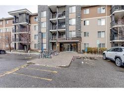 102-7110 80 Avenue NE  Calgary, AB T3J 0N4