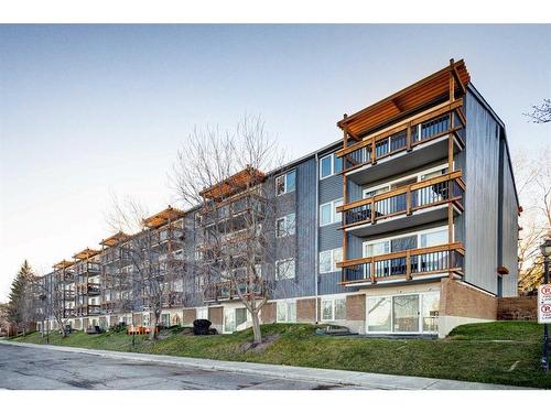 419-816 89 Avenue Sw, Calgary, AB - Outdoor With Balcony