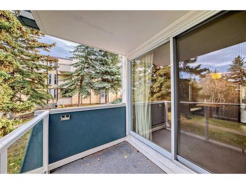 103-312 Cedar Crescent Sw, Calgary, AB - Outdoor With Balcony With Exterior