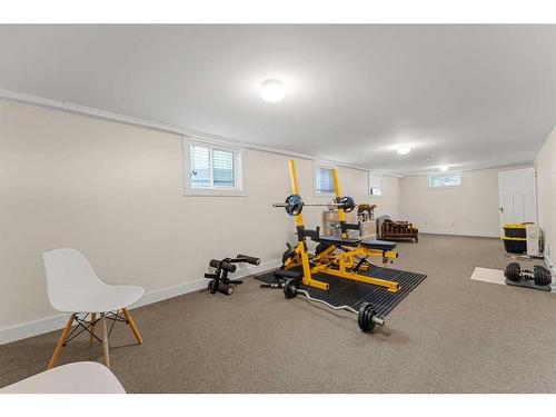 5336 2 Street Sw, Calgary, AB - Indoor Photo Showing Gym Room